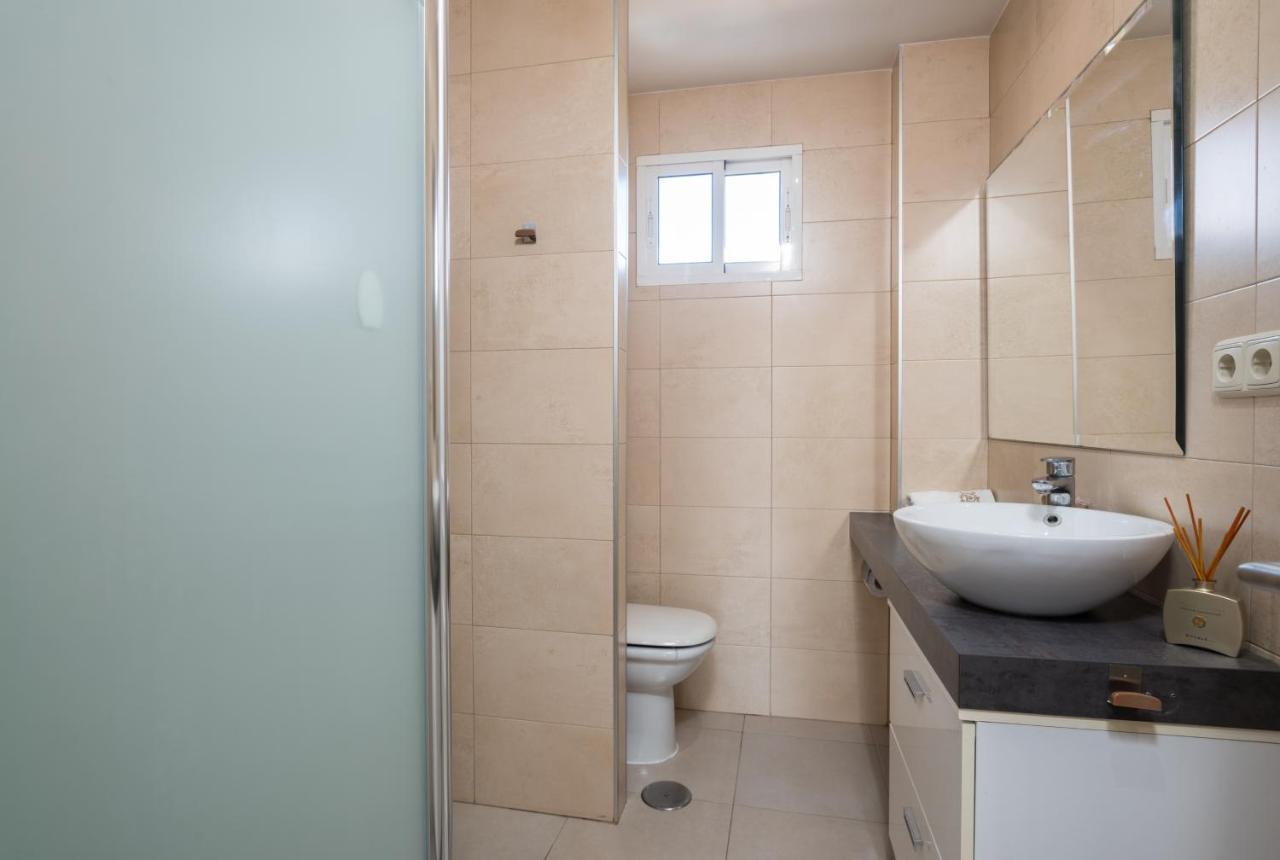 Apartamento Modern 1 Bedroom , Centre, 250m Beach Iberest