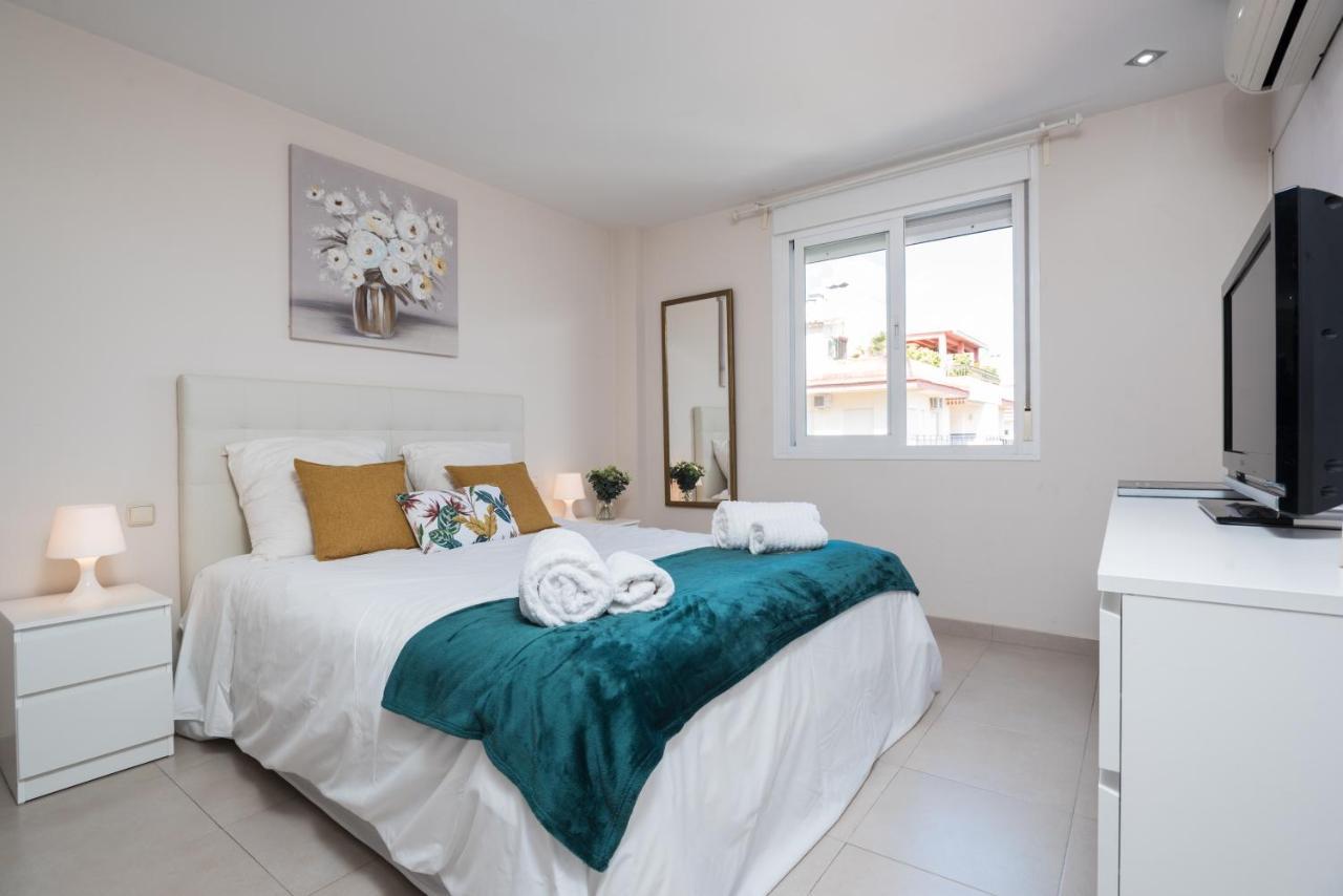 Apartamento Modern 1 Bedroom , Centre, 250m Beach Iberest